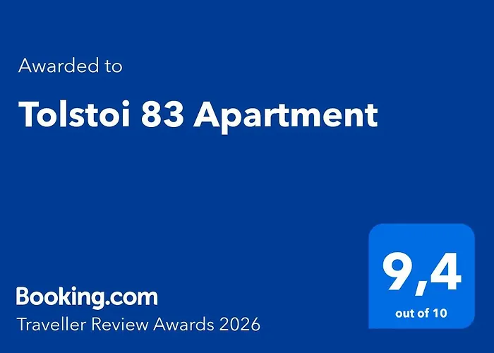 Tolstoi 83 Apartment